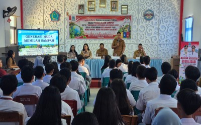 SMAN 2 Manado dan DLH Beraksi: Generasi Muda Siap Wujudkan Kota Bebas Pencemaran